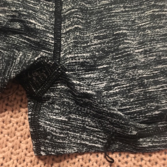 VICTORIA SPORT Spandex Shorts - Picture 4 of 4